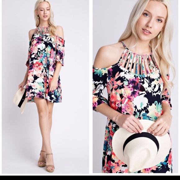 💃ODESSA OFF THE SHOULDER DRESS 💃 - Picture 1 of 5